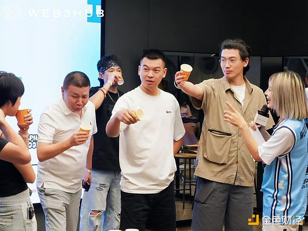 加密市场风云录：老韭菜的抄底指南与山寨币淘金记